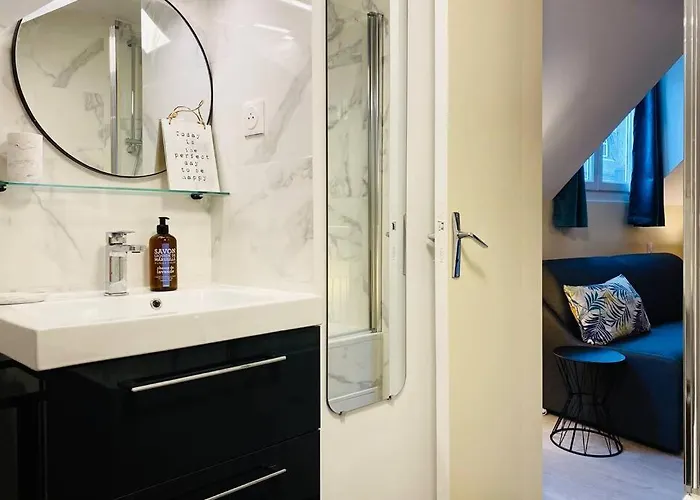 Apartment Sttudio Champs Elysees Paris